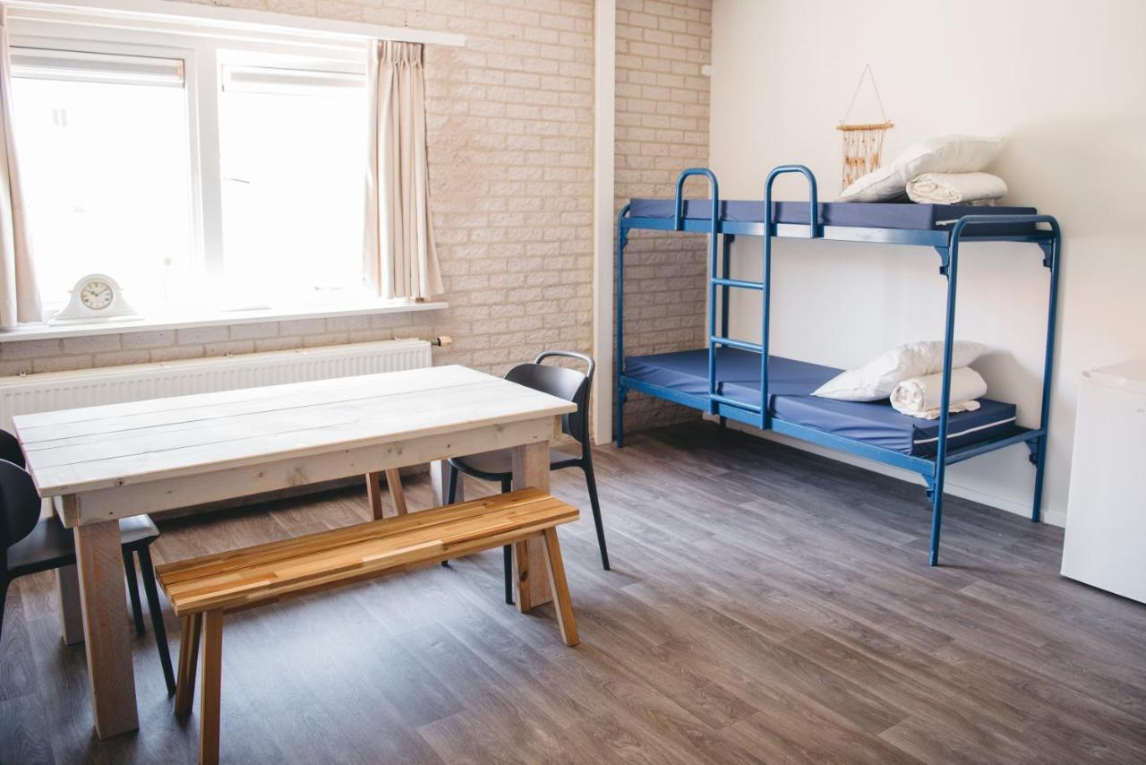 Family & Surfhostel Petten Dış mekan fotoğraf